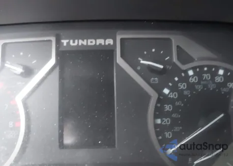 2022 Toyota Tundra Sr5 z USA, uszkodzony, nr VIN 5TFLA5EC3NX009641